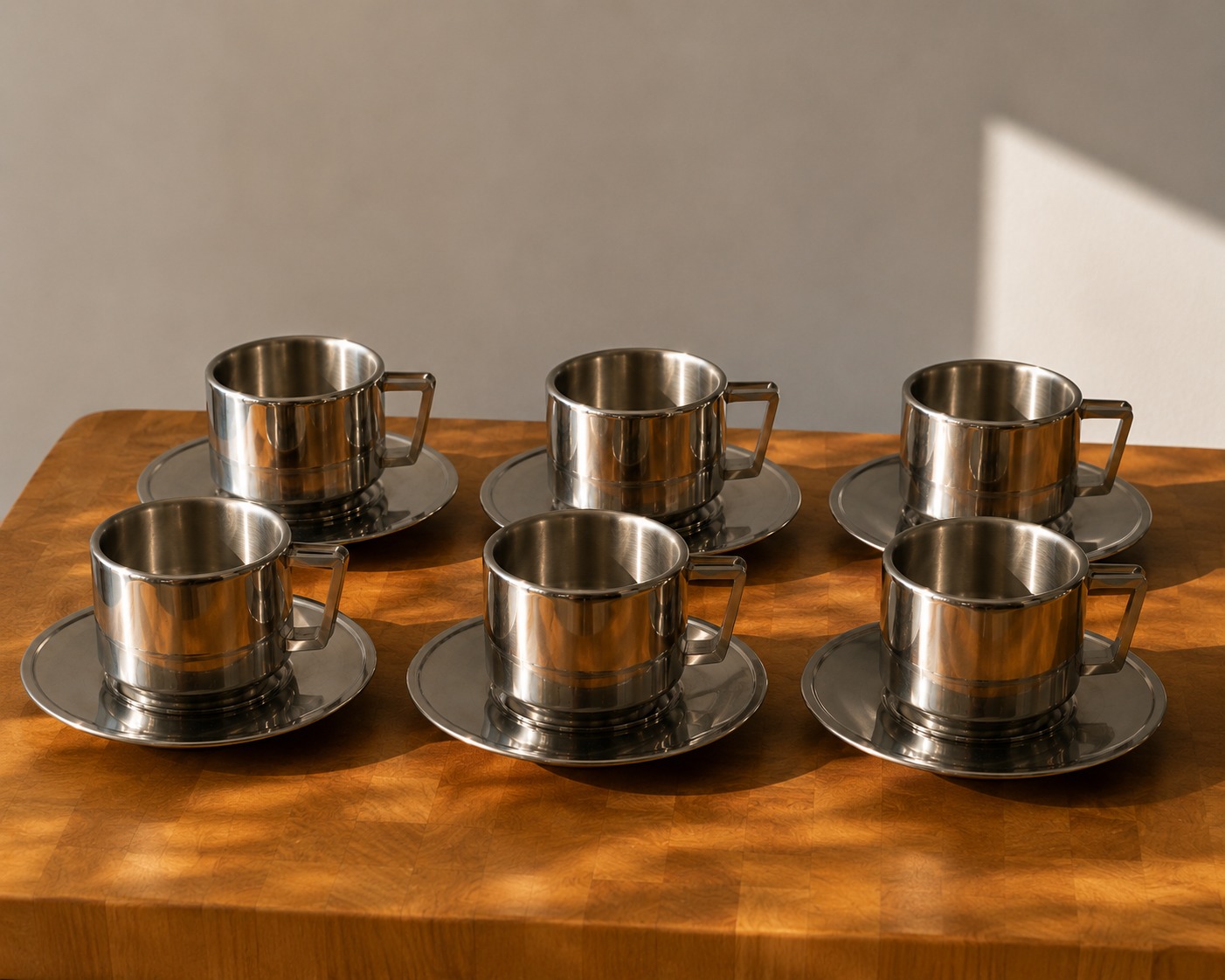 Tasses à café inox — service de six